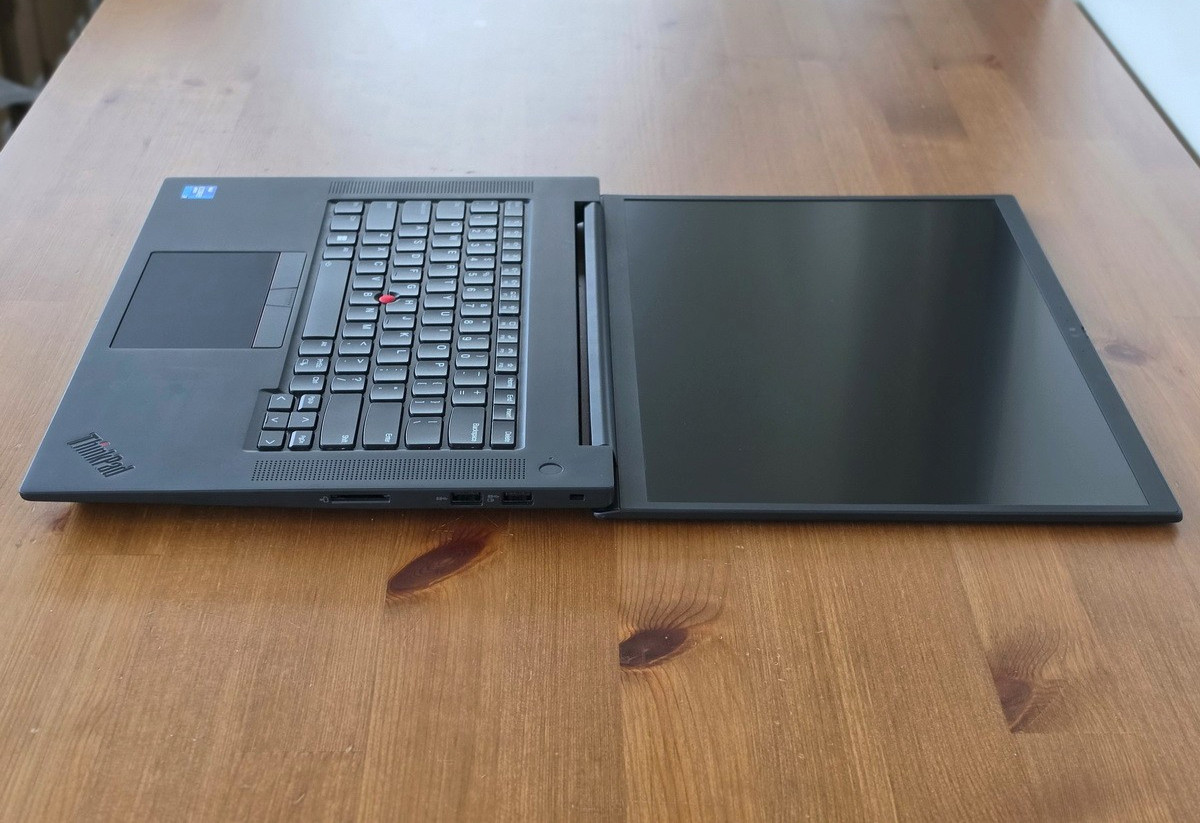 Lenovo ThinkPad P1 Gen 4 i7-11850H 16GB 16″ 2560×1600 NVIDIA RTX 3070 512GB SSD