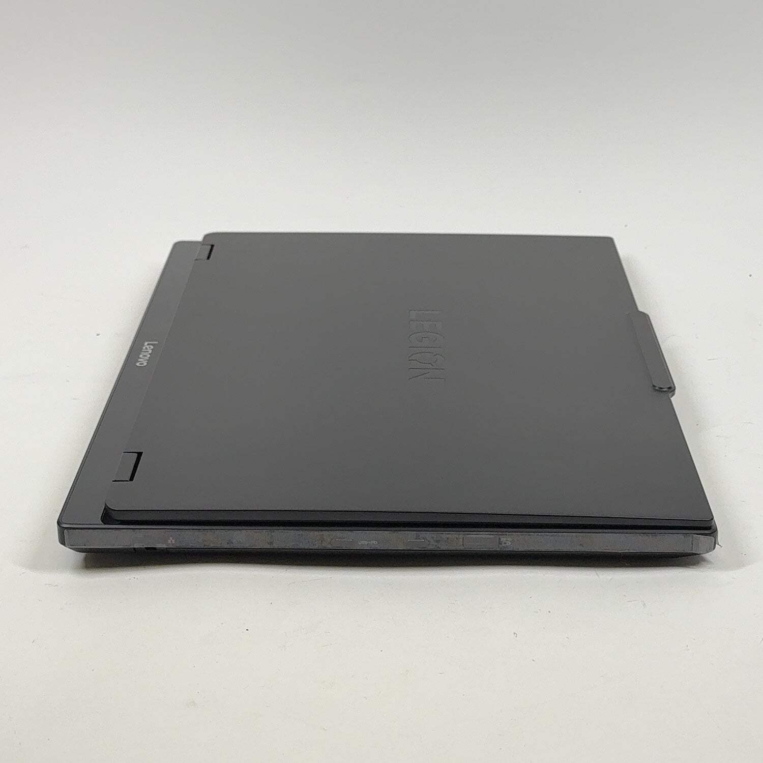 Lenovo Legion 5 15IRX10 15.6″ i9-14900HK 16GB RAM 1TB SSD GeForce RTX 5070