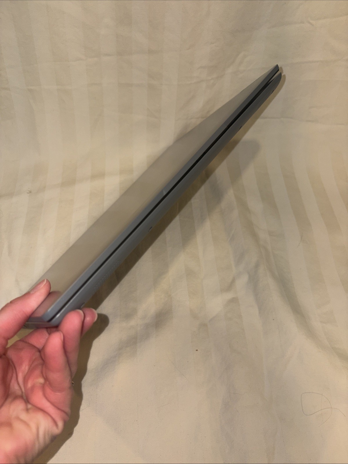 Lenovo IdeaPad 1 14IGL7 14″ Celeron N4020 1.1GHz 4GB RAM 64GB SSD