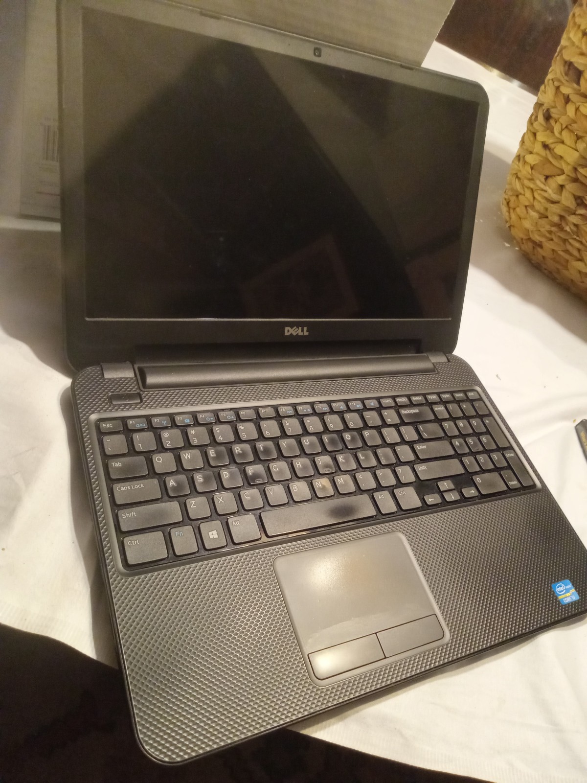 Dell Inspiron 15-3567 15.6″ i3-4010U DDR3 FOR REPAIR