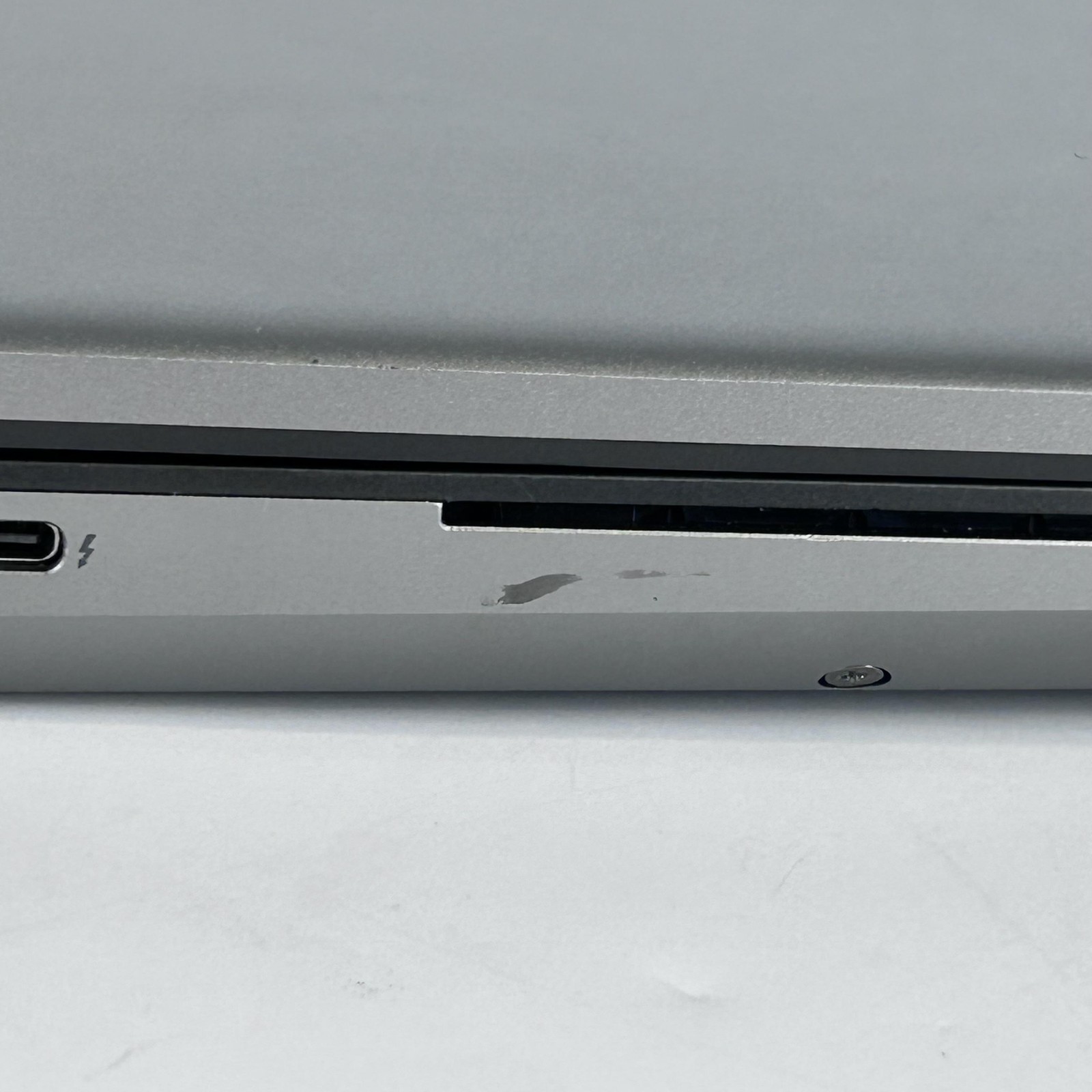 Dell Precision 7780 17.3 FHD 2.2 GHz i9-13950HX 64GB 512GB SSD RTX 4000 Ada