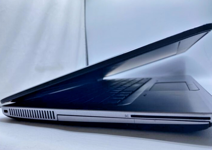 HP ProBook 640 G3 14″ Laptop Intel Core i5-7200U @ 2.50GHz 8GB RAM 256GB SSD