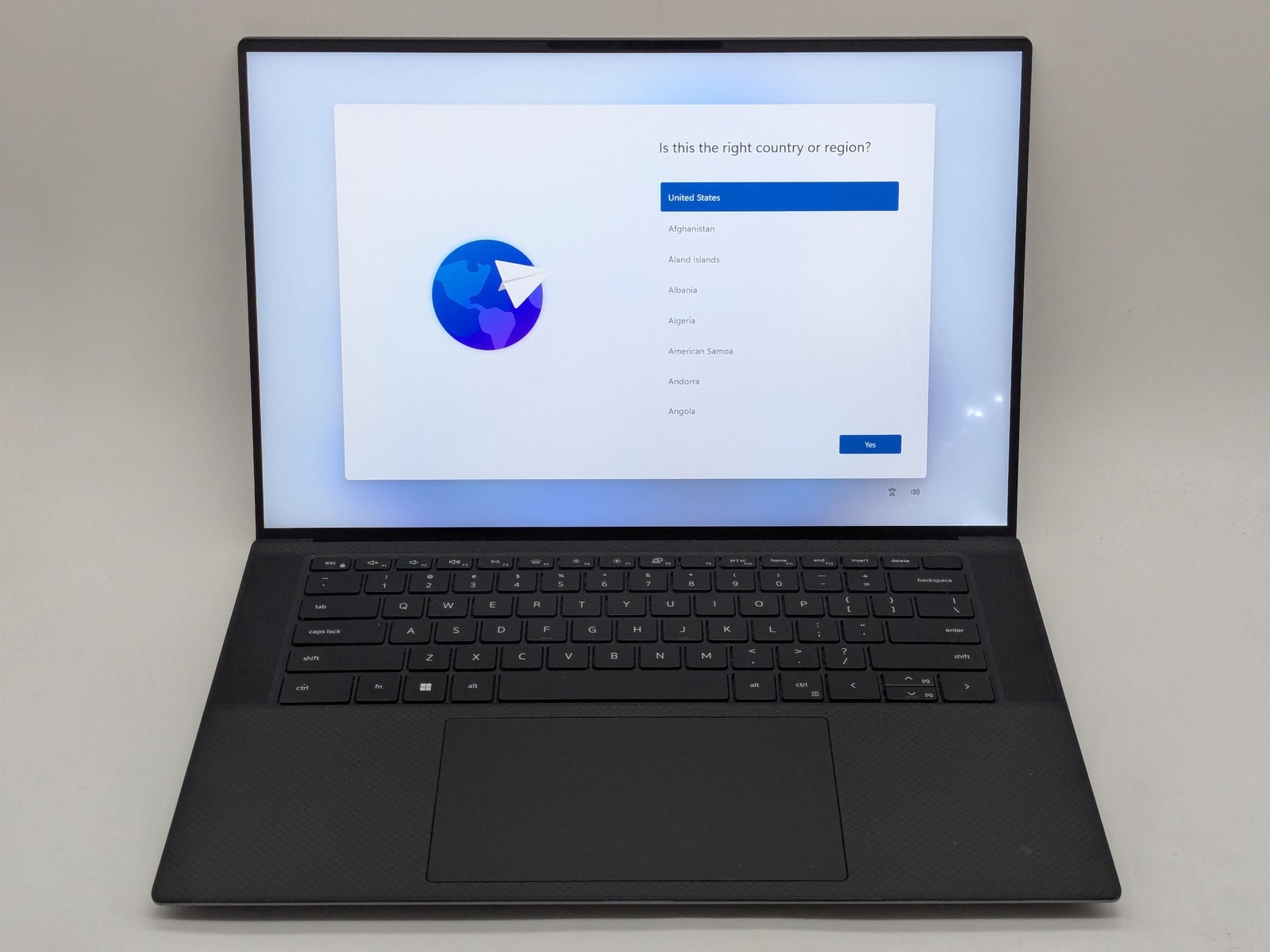 Dell Precision 5570 16″ FHD+ I5-12600H 256GB SSD 16GB W11P RTX A1000 IRCam