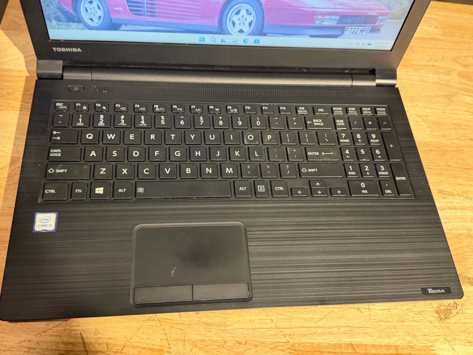 Toshiba Tecra C50-E Intel i5-8250U 16GB RAM 250GB SSD Win 11 Pro + LibreOffice