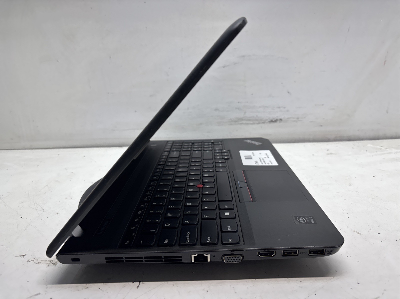 Lenovo ThinkPad E550 Intel i3-5005U 2GHz 8 GB NO HDD
