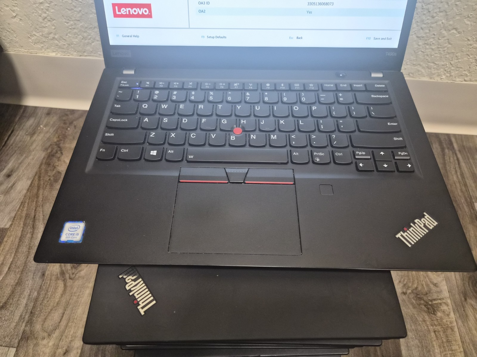 Lenovo ThinkPad T490s Intel Core i5-8365U 1.6Ghz 16GB Ram No SSD 14″ Laptop