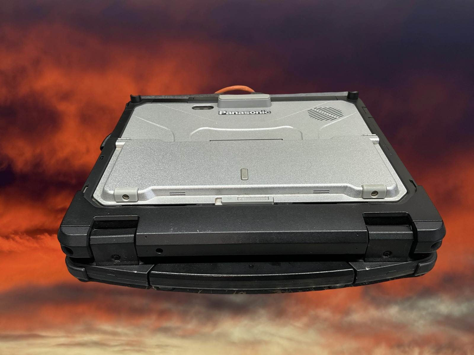 Toughbook Panasonic CF-33 I5-6300U 8GB RAM 256GB SSD Win11P W/CHARGER