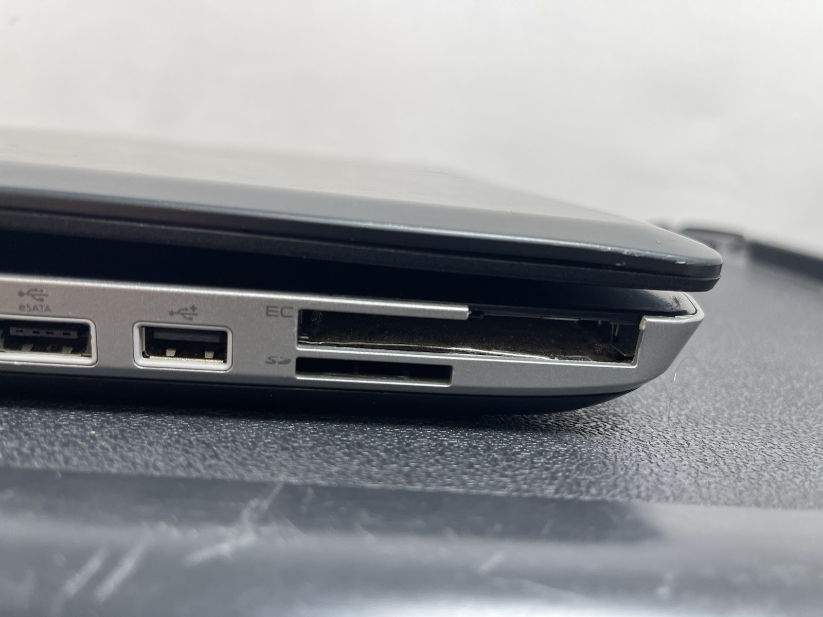 Dell Latitude notebook computer Intel Core i5 processor Windows 7 Parts