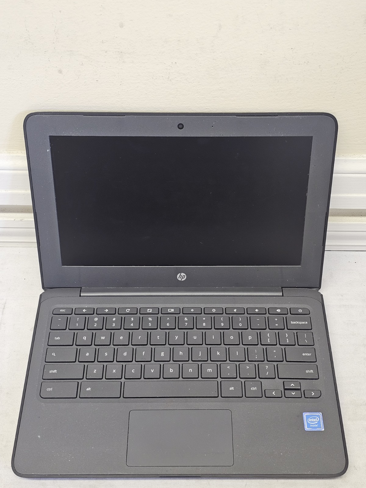 HP Chromebook 11 G6 EE Laptop – 4GB RAM – WON’T POWER ON – Parts/Repair – READ