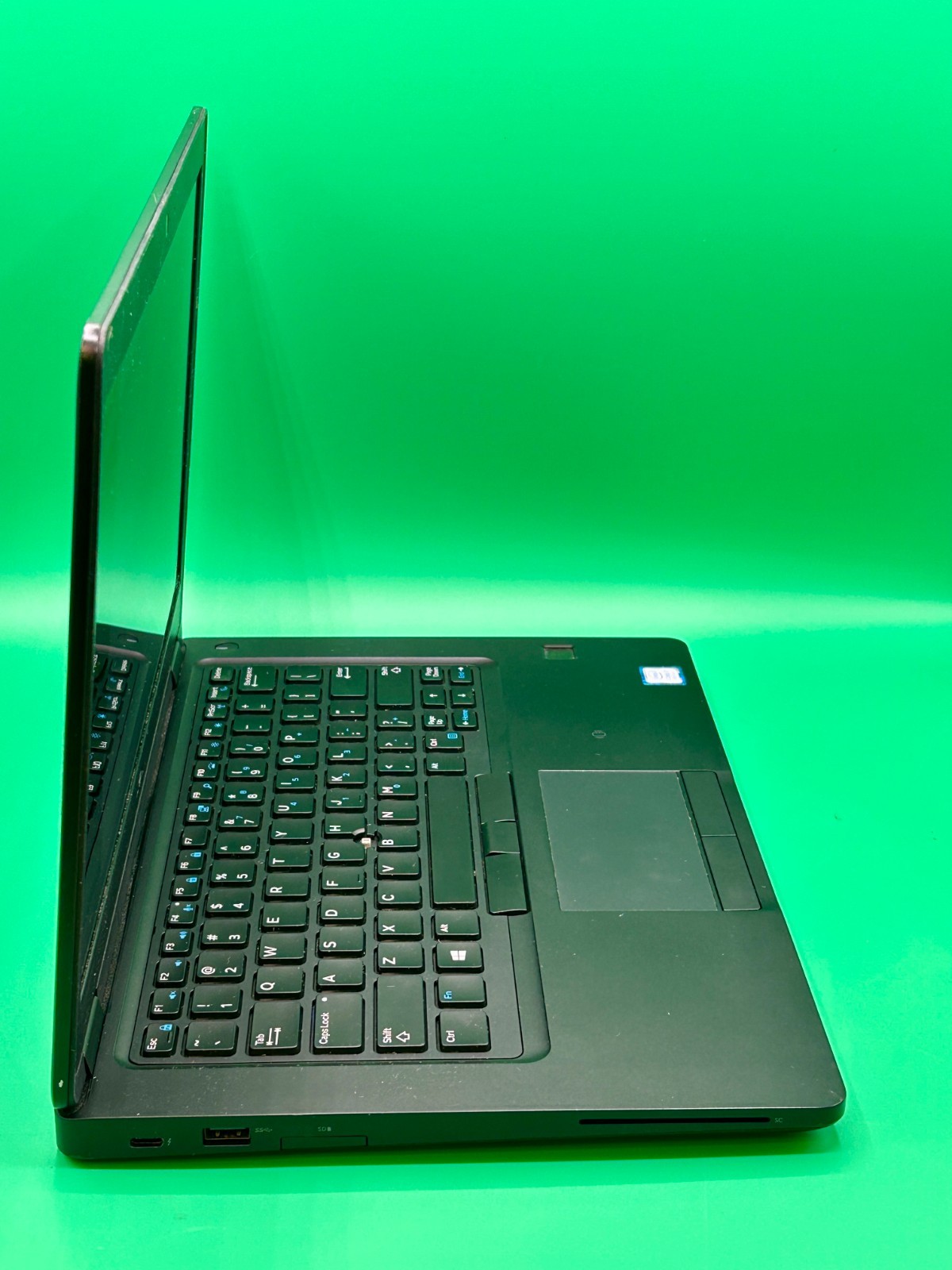 Dell Latitude 5491 14″ Laptop Intel i7-8850H 2.60GHz 16GB RAM Without Storage
