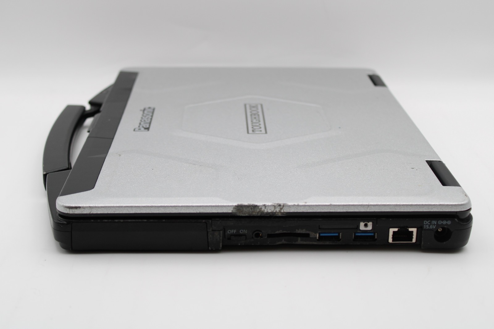 Panasonic ToughBook CF-54 MK2 _ i5-6300U _ 8GB / 480GB _ No OS / Batt