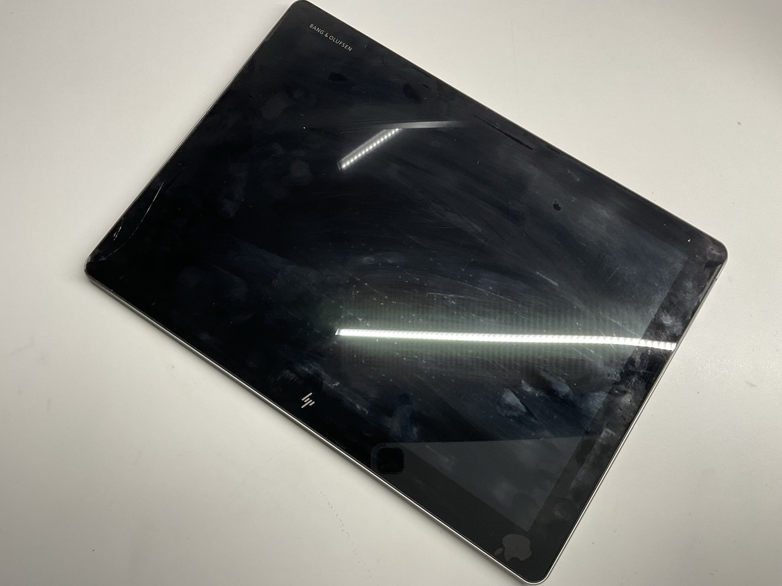 HP Elite X2 1012 G2 Tablet 12″ FHD I7-7600U 8GB *READ*