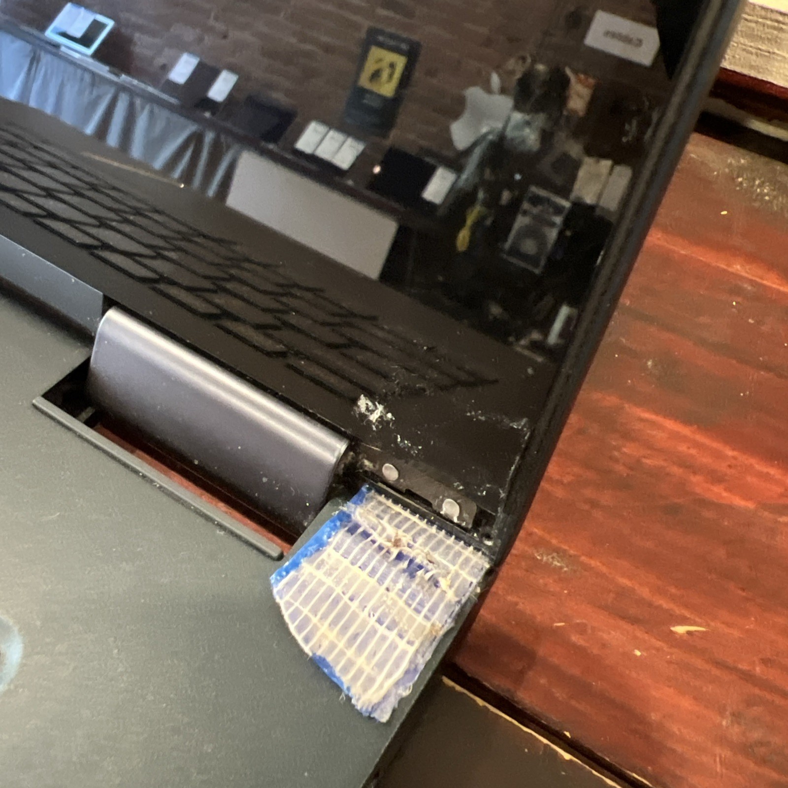 LENOVO YOGA 730-15IWL i5-8265U @ 1.60 GHz, 12GB RAM, 256 SSD, Parts Not Working