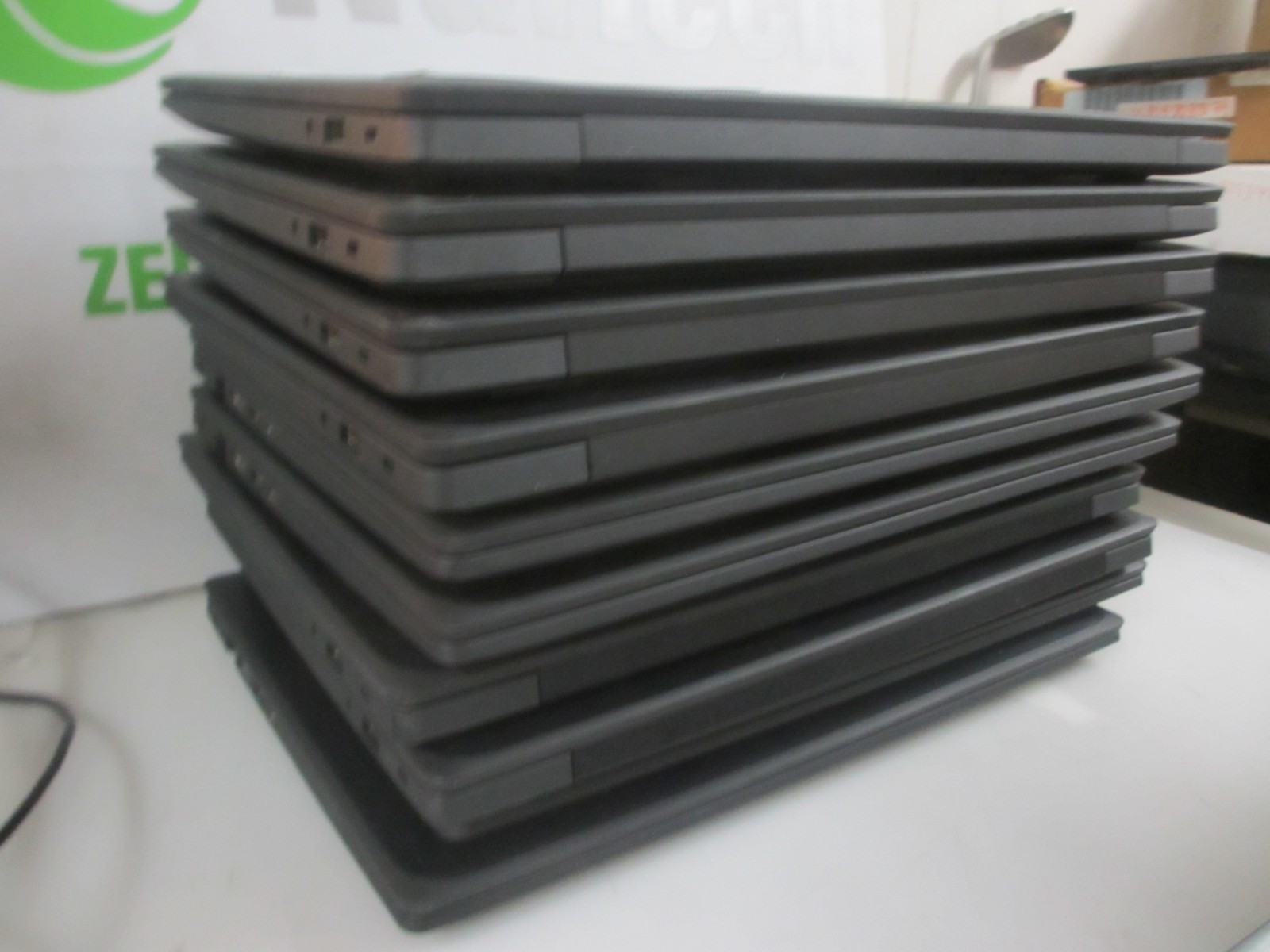 LOT 10 HP Probook Fortis G10 I3-1210U 1.10GHZ 8GB 128GB M2SSD NOOS LAPTOP + AC +
