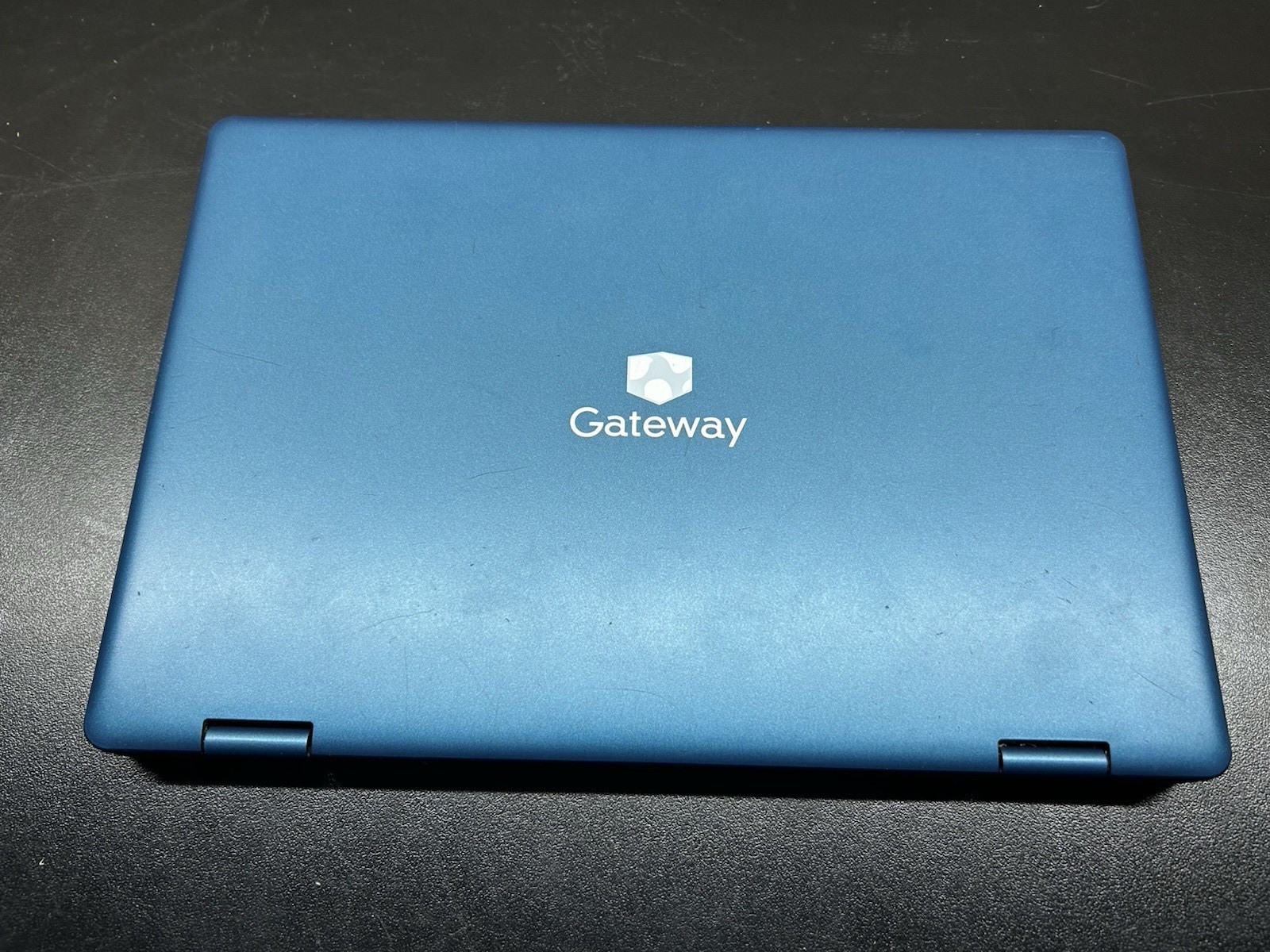 Gateway Touchscreen Laptop GWTC116-2BL Linux Mint Intel Celeron Tested No Chgr