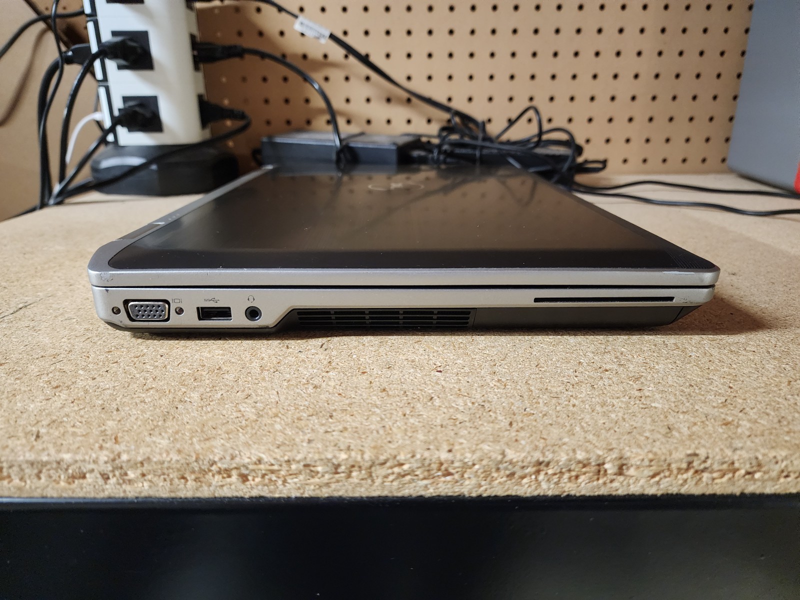 Dell Latitude E6530 Laptop i7-3520M 2.9GHz 8GB RAM 256GB SSD Win 11 Pro See Desc
