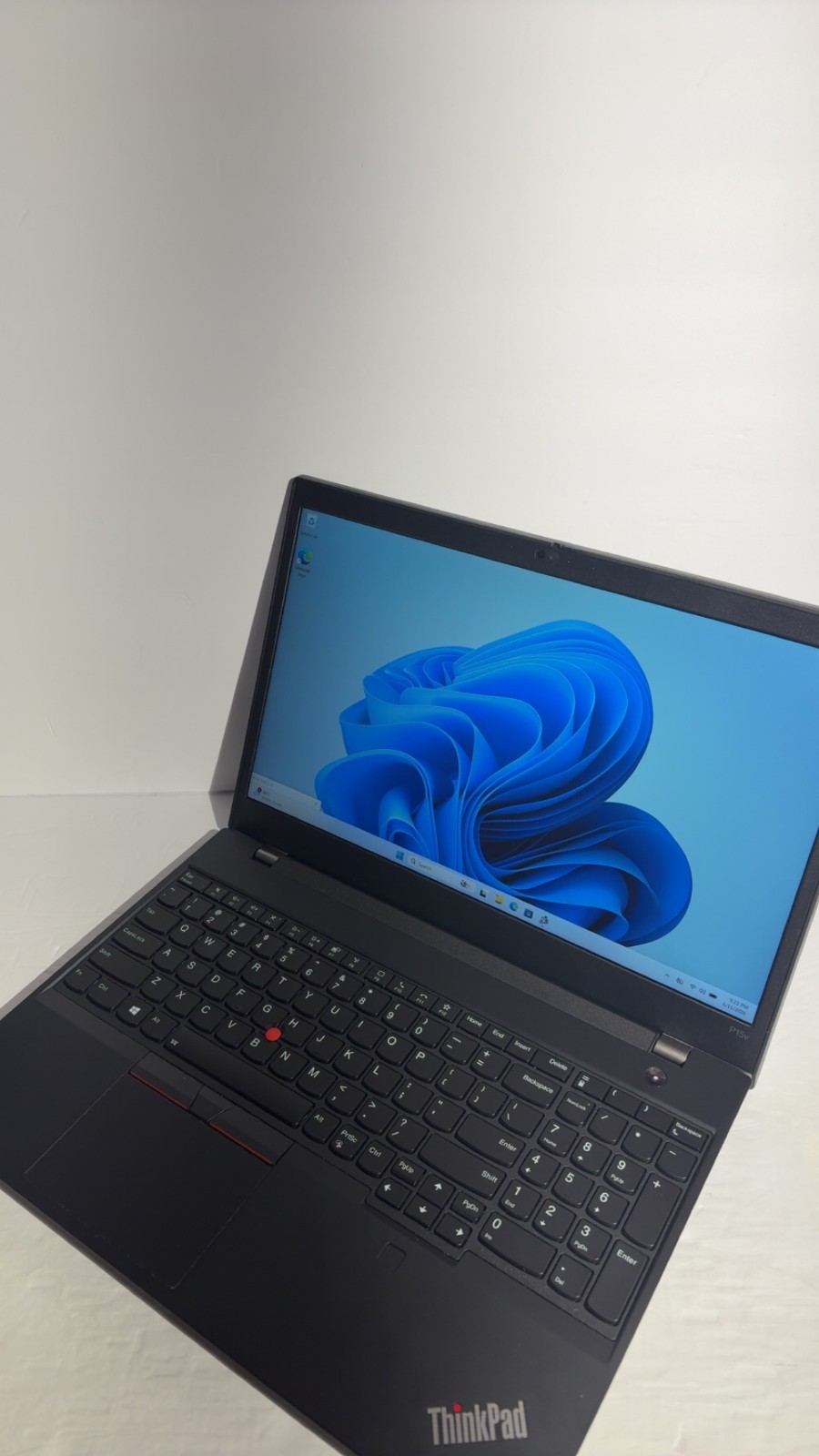 Lenovo ThinkPad P15v i7-10875H 16GB 512GB SSD Win11 15.6″ Touchscreen Laptop