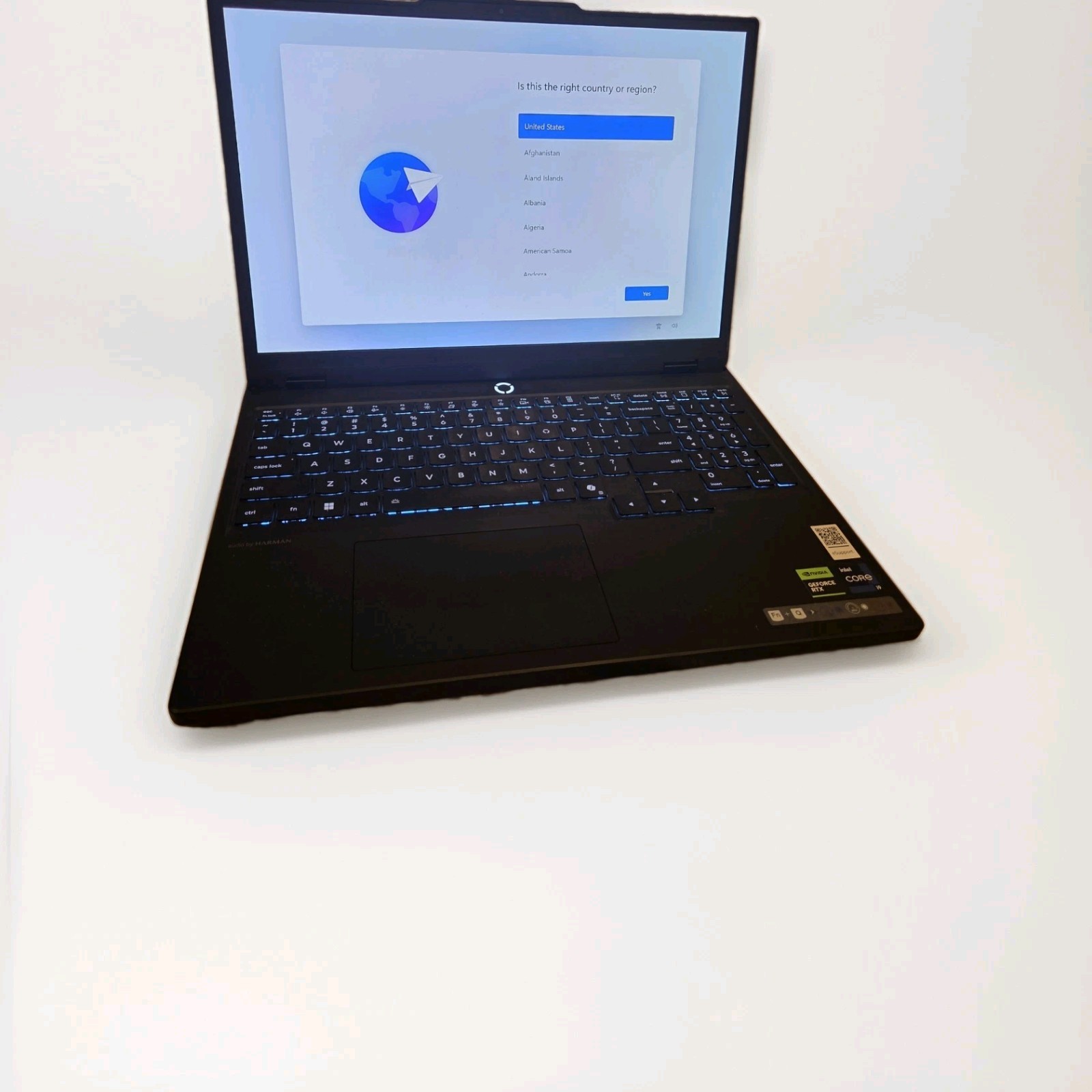 Lenovo Legion 5i i9 RTX 5070 16GB RAM 1TB SSD OLED Gaming Laptop Open Box