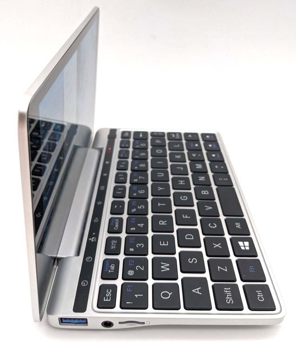 GPD Pocket 2 GPD Pocket2 m3-7Y30 8GB/128GB Windows10 Home Portable PC Used