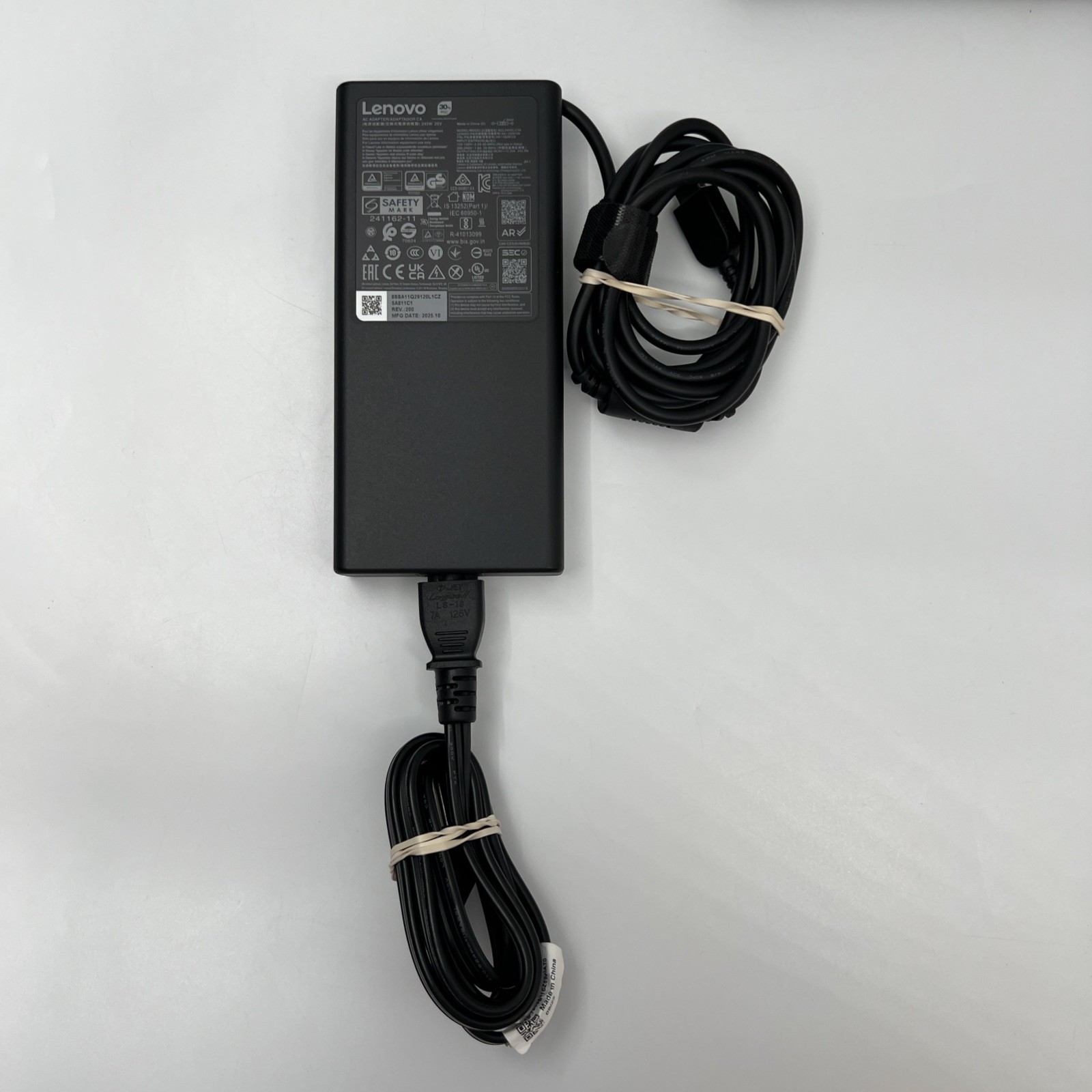 Lenovo Legion Pro 5 16IAX10H 16″ Ultra 9 275HX 32GB 1TB SSD RTX 5070 – Used