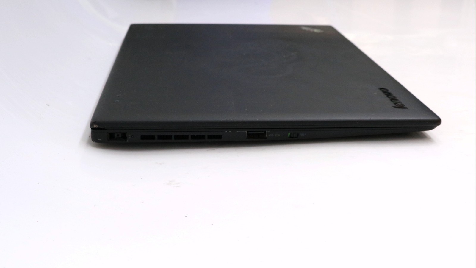 Lenovo ThinkPad X1 Carbon 14″ i5-3427u 8GB 128GB – Fair READ DESC