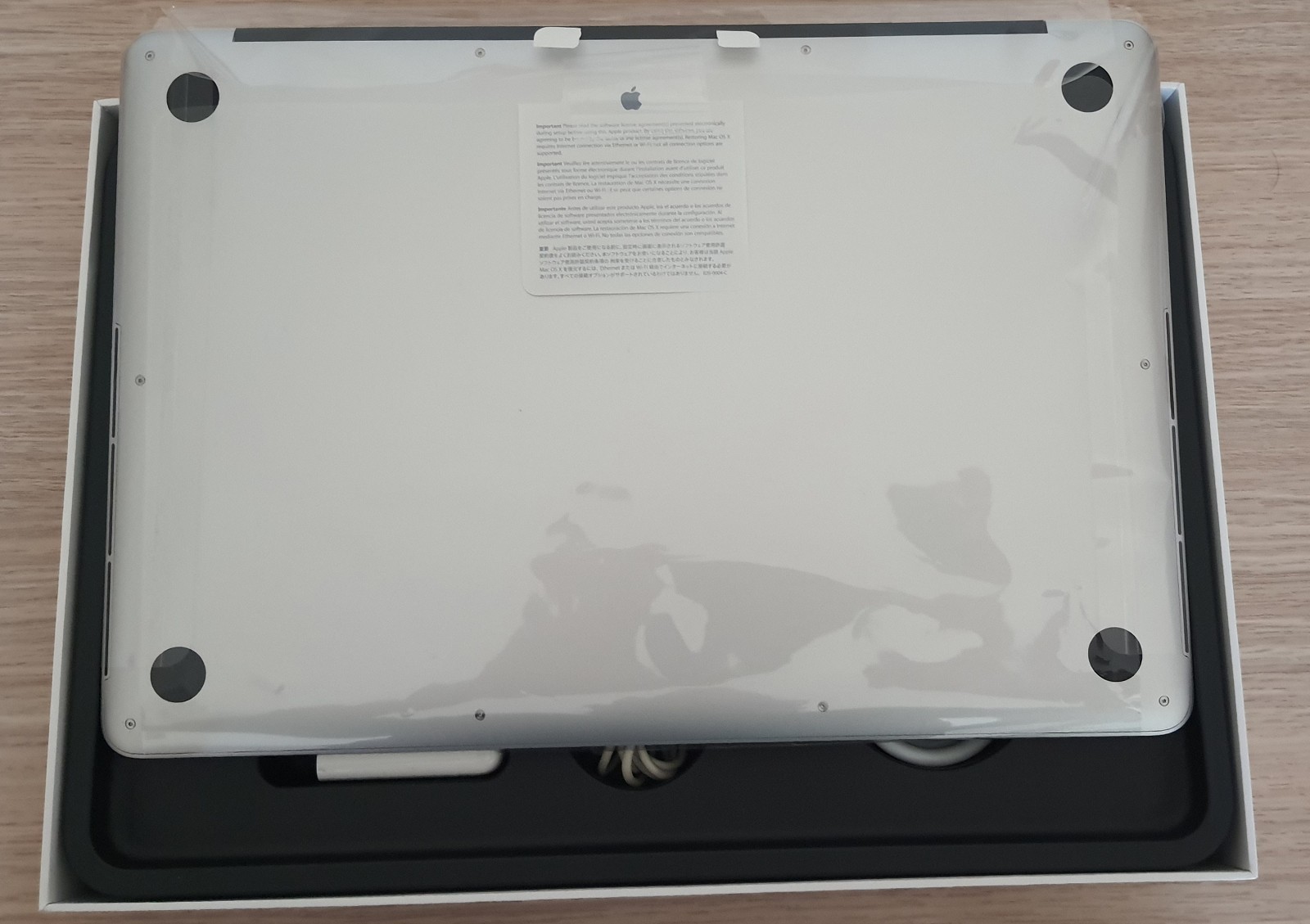 Macbook PRO A1398 15″ Retina I7 2.5Ghz 16gb SSD M.2 500GB – MAC Sonoma 14.7.6
