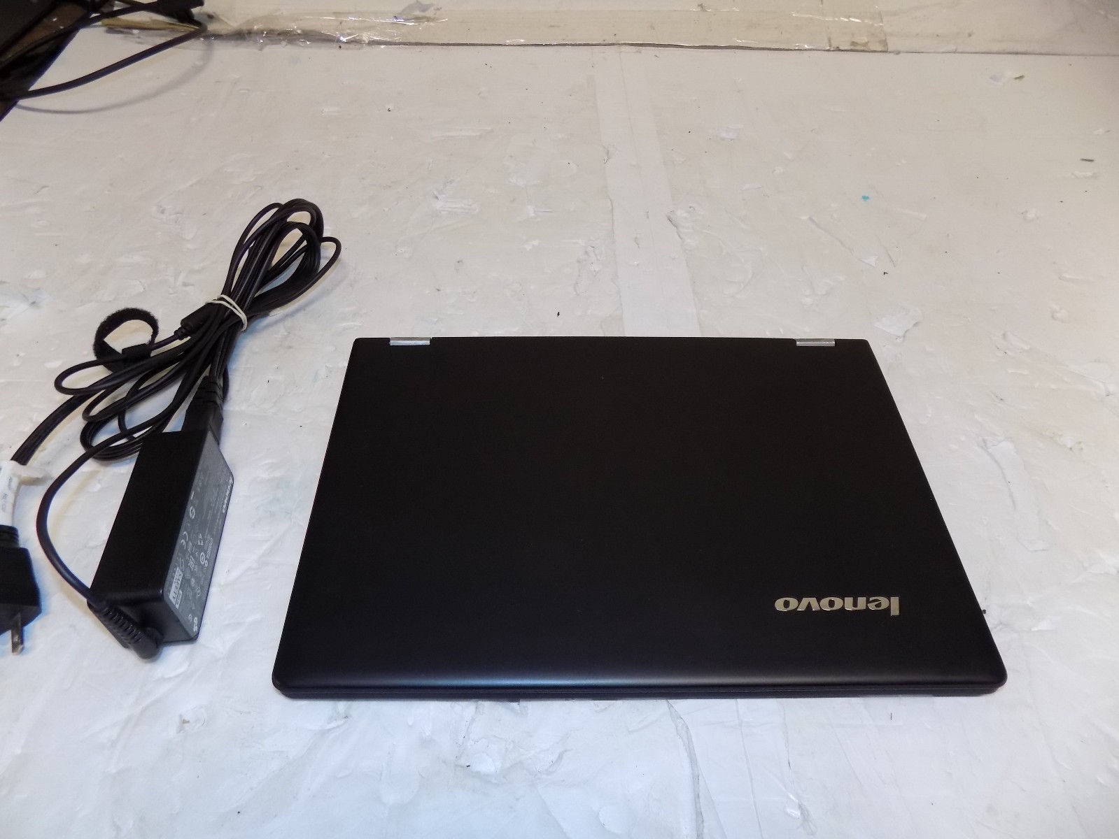 Lenovo Yoga 2 Laptop 11″ Intel Pentium N3520 2.15GHz 4GB RAM Win 10 Touchscreen
