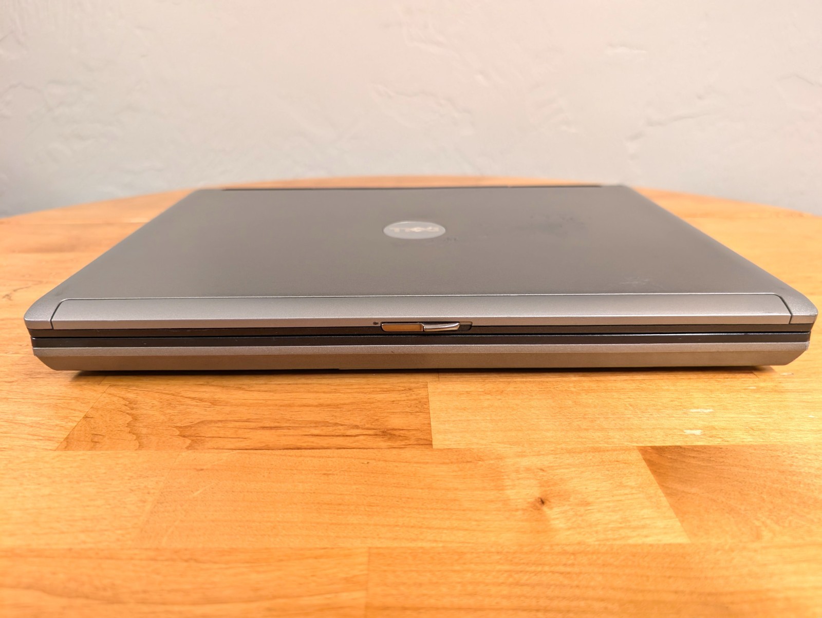 Dell Latitude D830 C2D 2Ghz 2GB 160GB Win 7 Serial Port DVD WiFi ~ COMPLETE!
