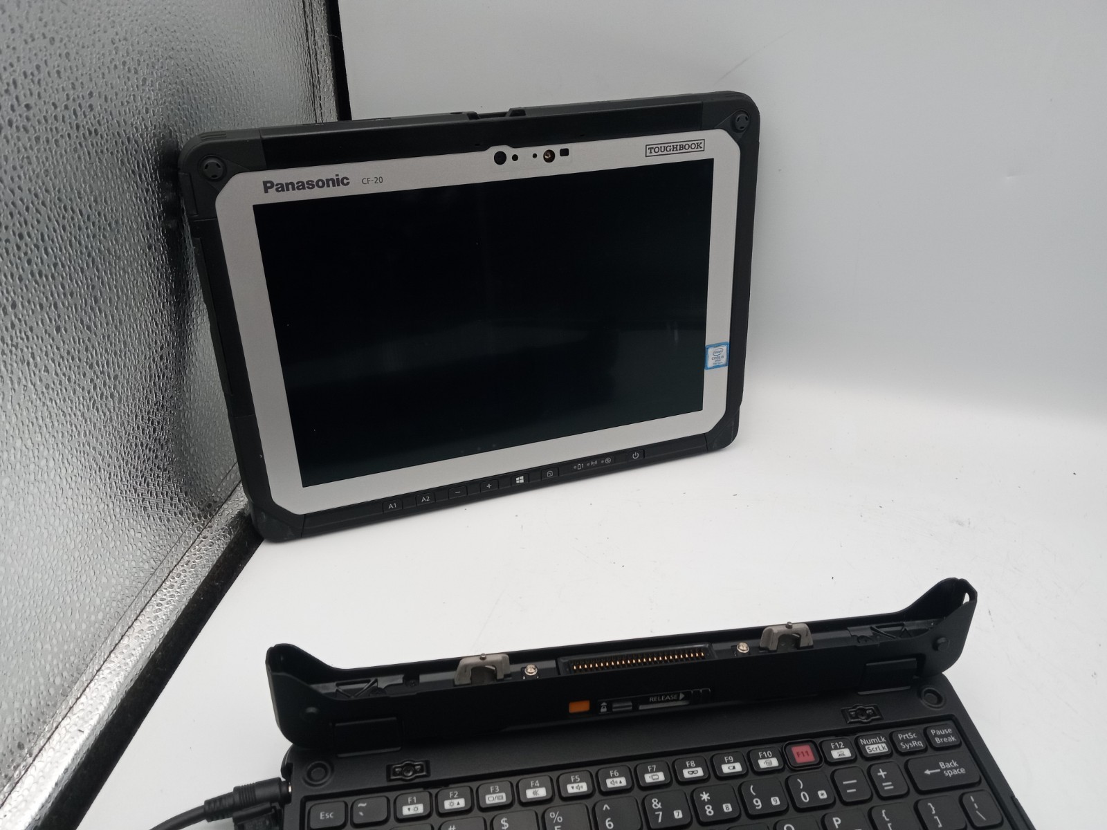Panasonic Toughbook CF-20 10.1″ Touch i5-7Y57 8GB RAM 128GB SSD Windows 11 -READ