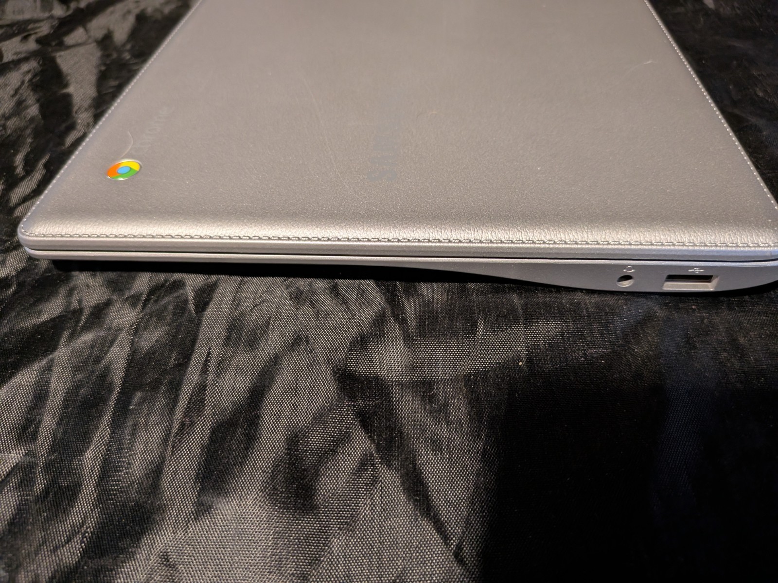 Samsung XE500C12-K01US 11.6″ Chromebook 2 Celeron N2840 @2.16 2GB RAM 16GB eMMC