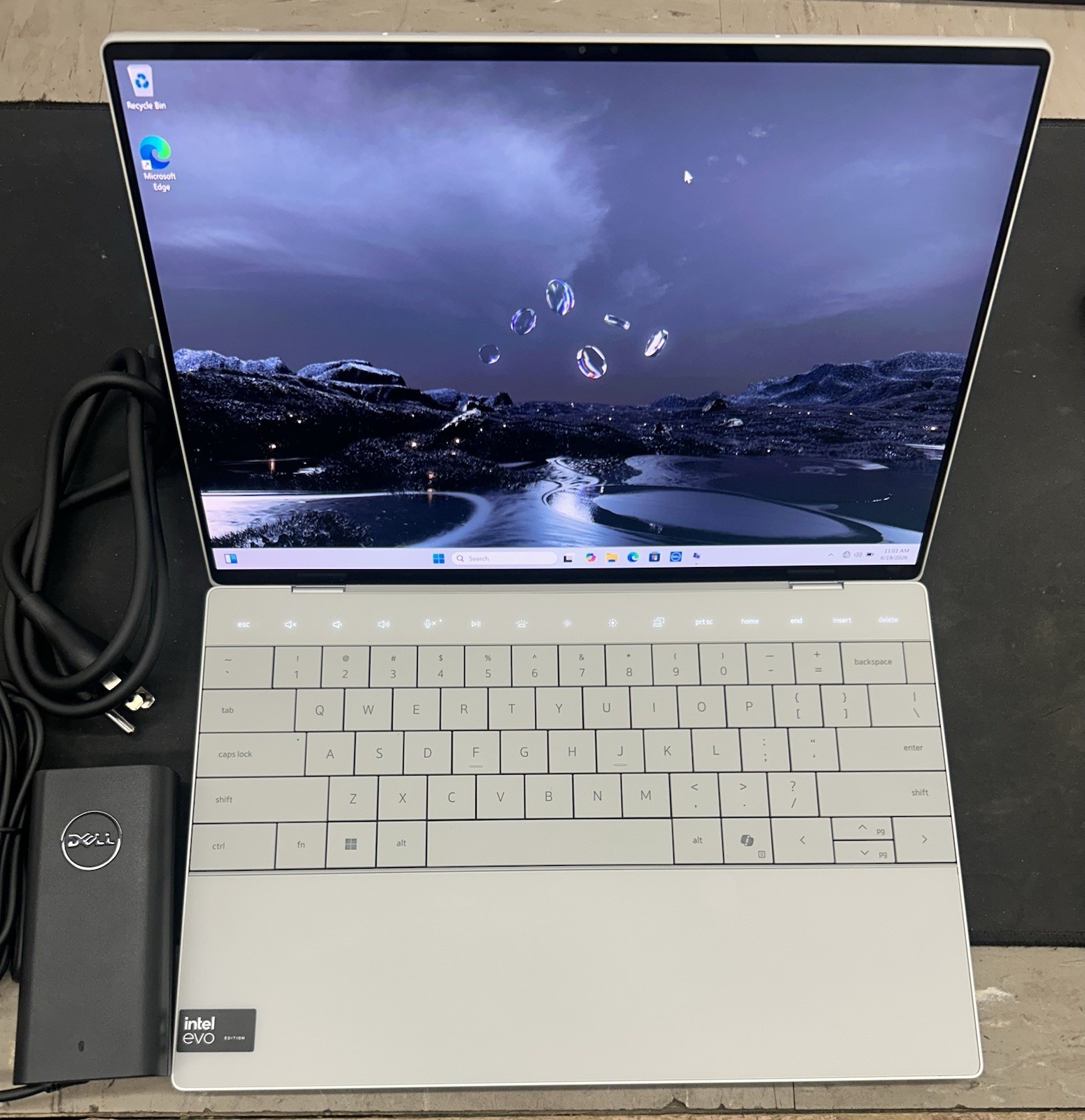 Dell XPS 13 9340 3k OLED TOUCHSCREEN 1.4 GHz Ultra 7 155H 64GB 2TB SSD Excellent
