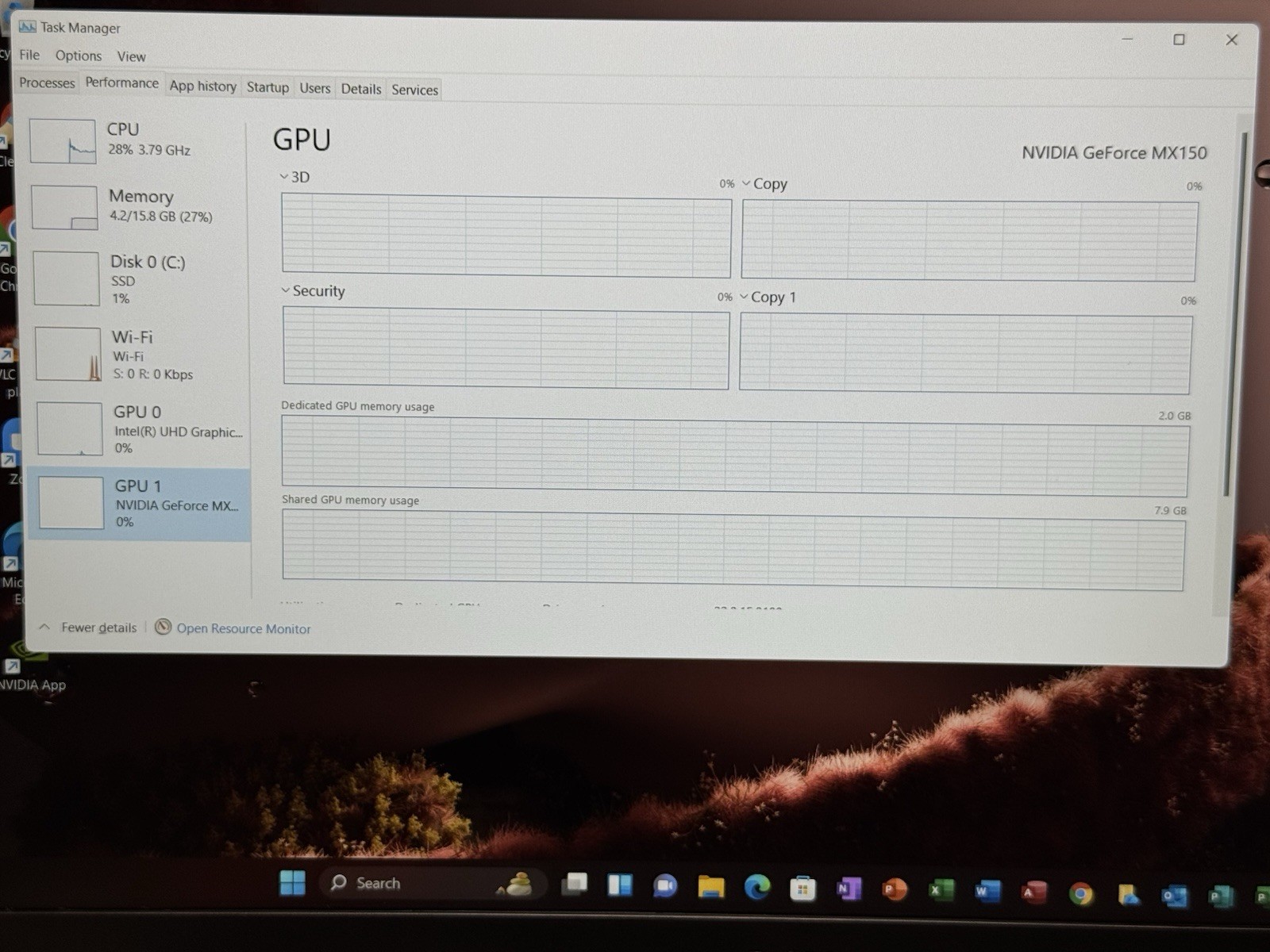 Dell Inspiron 7580 15” i5 8265U 1.6GHz 16GB RAM 256GB SSD NVIDIA GeForce MX150