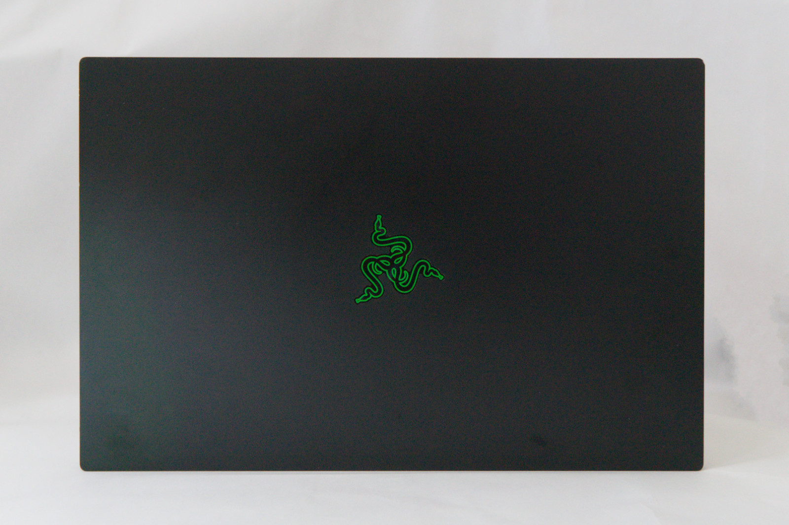 Razer Blade 15 Advanced 240hz 32GB RAM, RTX 2070, 2 TB SSD — Excellent Condition