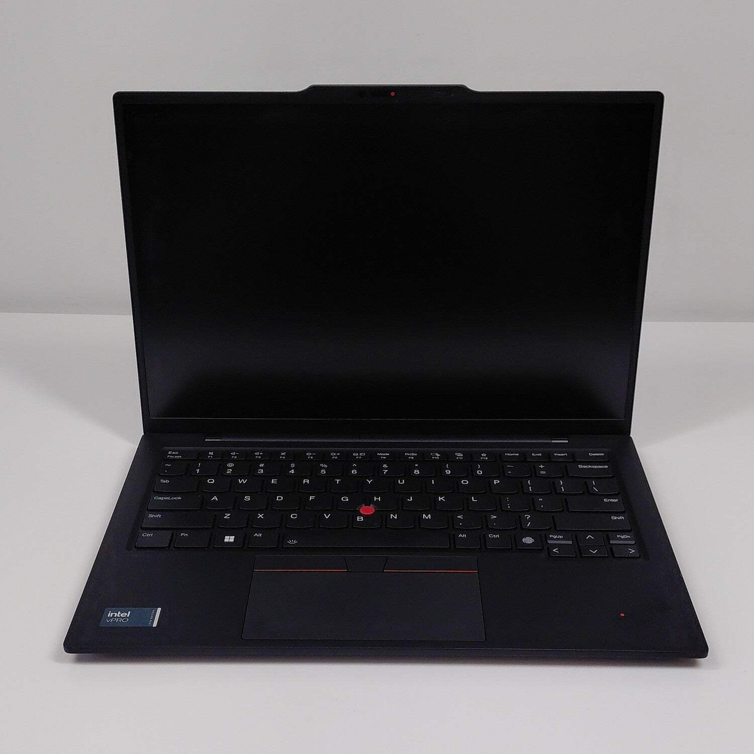Lenovo ThinkPad X1 Carbon 12th Gen 14″ Core Ultra 5 135U 16GB RAM 512GB SSD