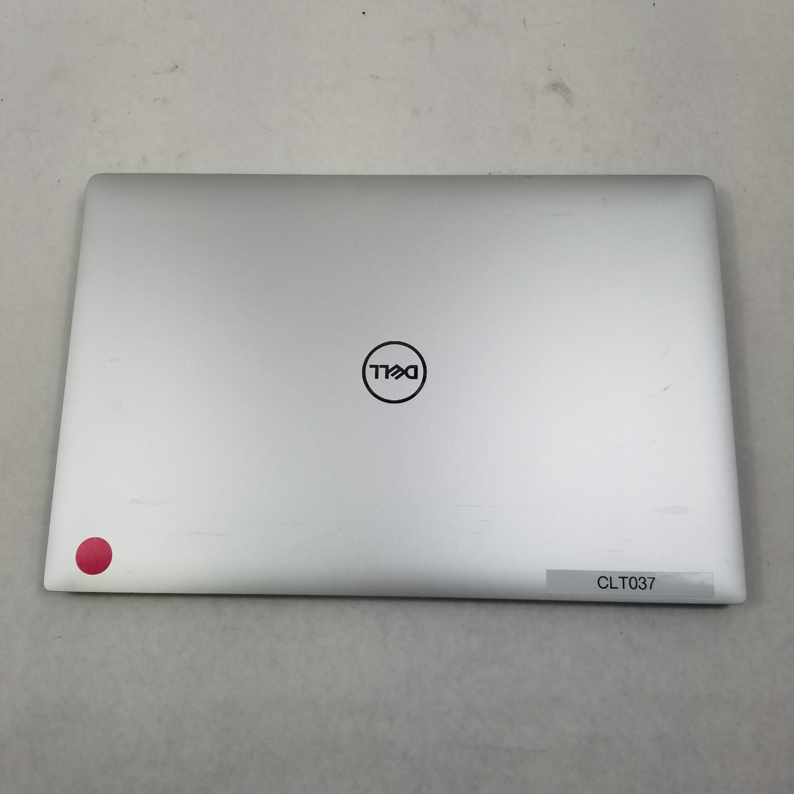 Dell XPS 15 9570 15″ Core i7-8750H 2.2GHz 16GB RAM 256GB SSD GeForce GTX 1050 Ti