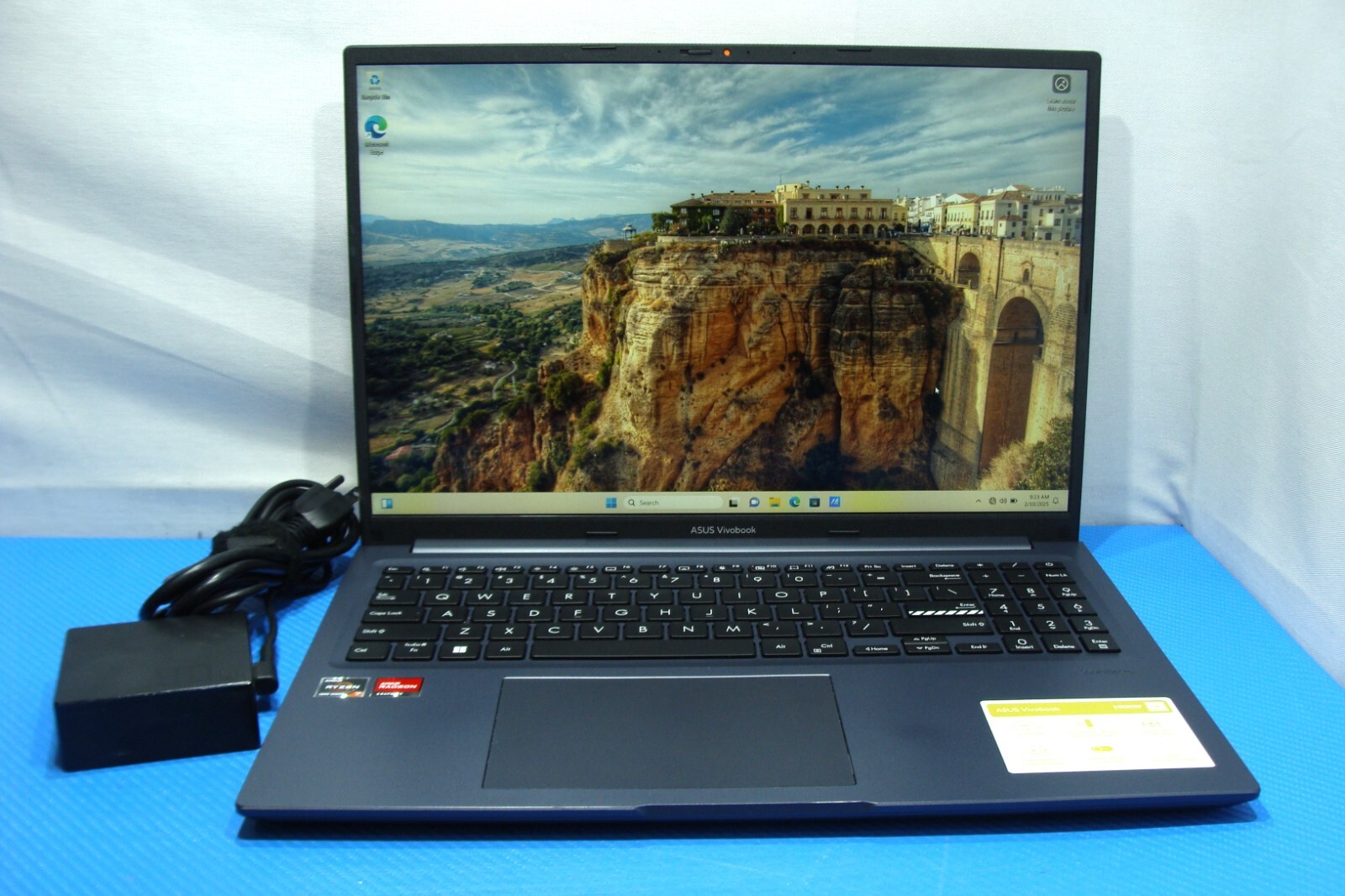 ASUS VivoBook M1603QA 16”FHD+ AMD Ryzen 7 5800HS 3.2GHz 12GB 512GB SSD Win 11 H