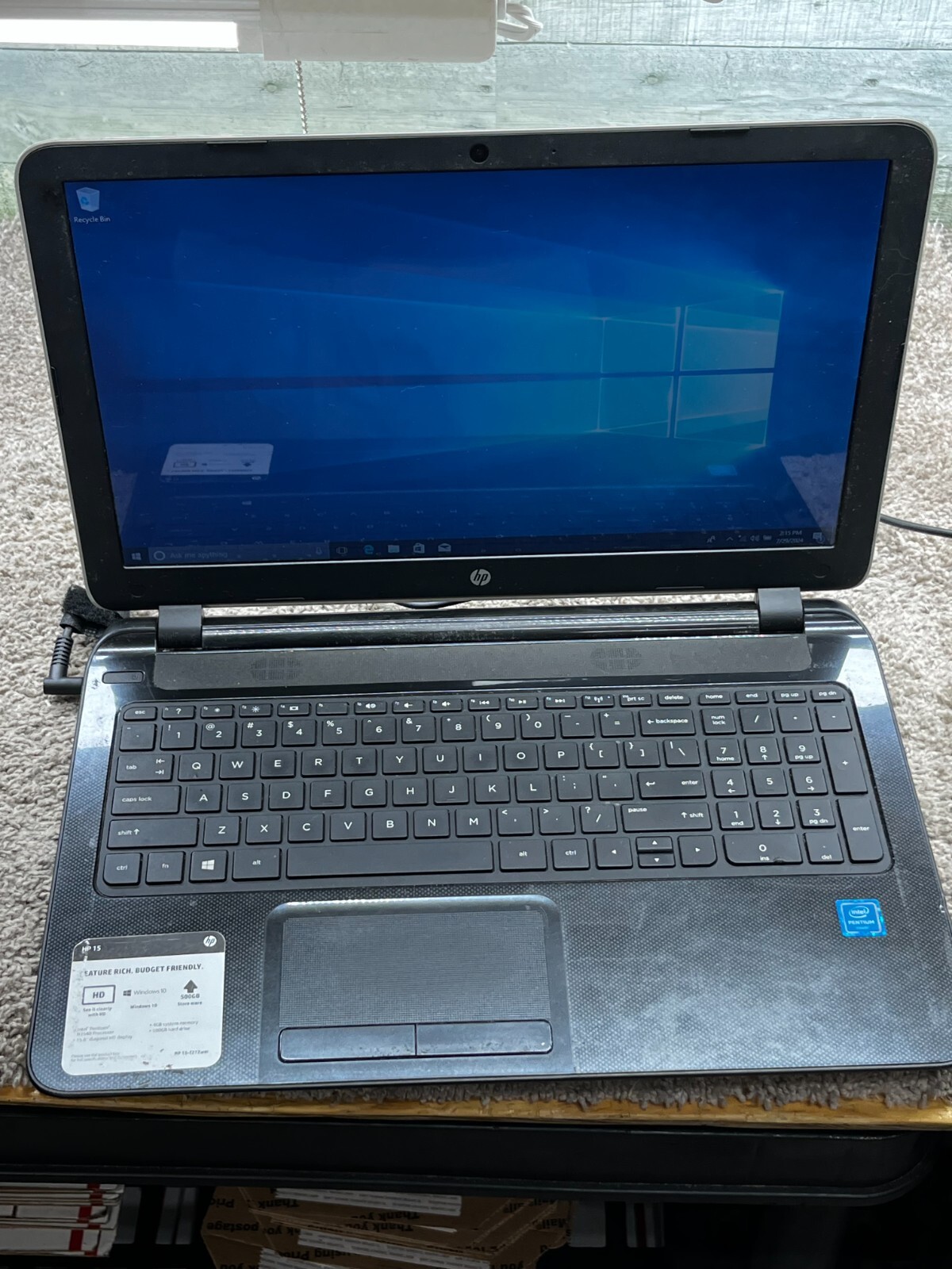 HP 15-F272WM Intel Pentium Laptop 4GB Ram 500GB Hard Drive USED 073744