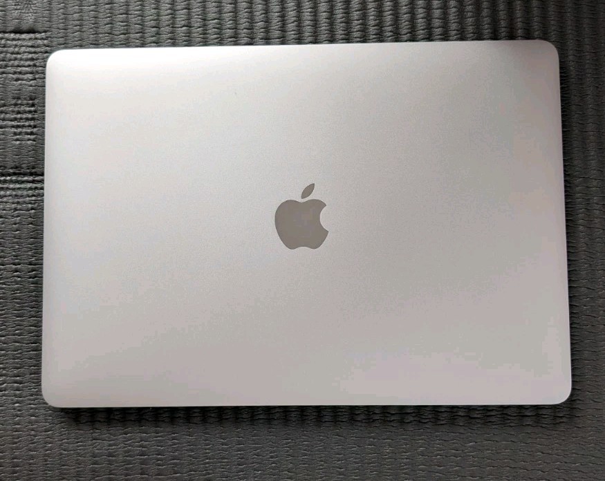 2020 Macbook Air Apple M1 16GB RAM 256GB SSD NEVER Used MINT Condition! Grade A!