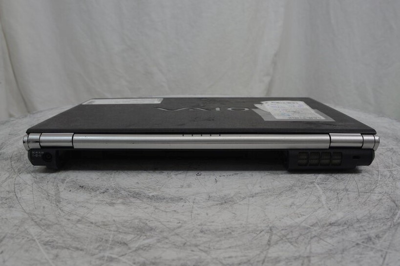 SONY VGN-SZ645P PCG-6V1L laptop INTEL CORE2 DUO T7500 2.2GHz 2GB 160GB SEE NOTES