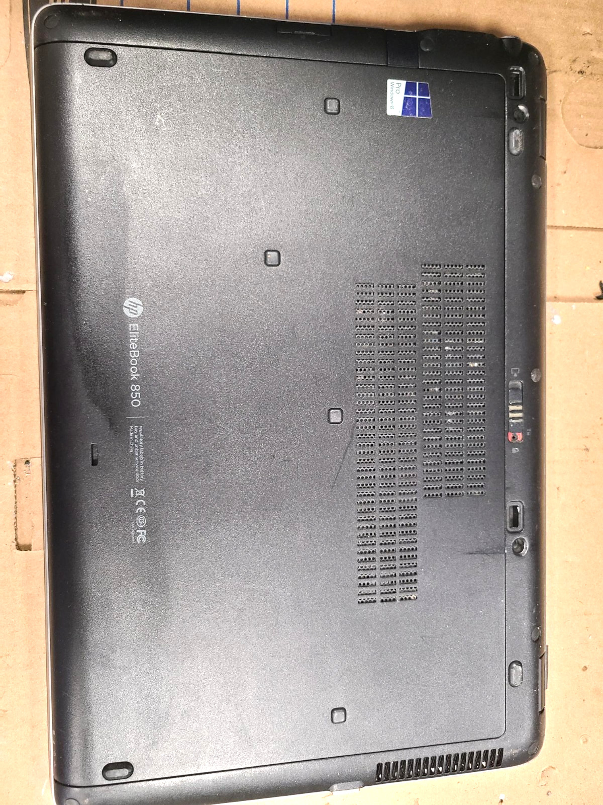 HP EliteBook 850 G2 i5-5200u 2.2GHz 4GB 15.6″ – Nice screen, boots