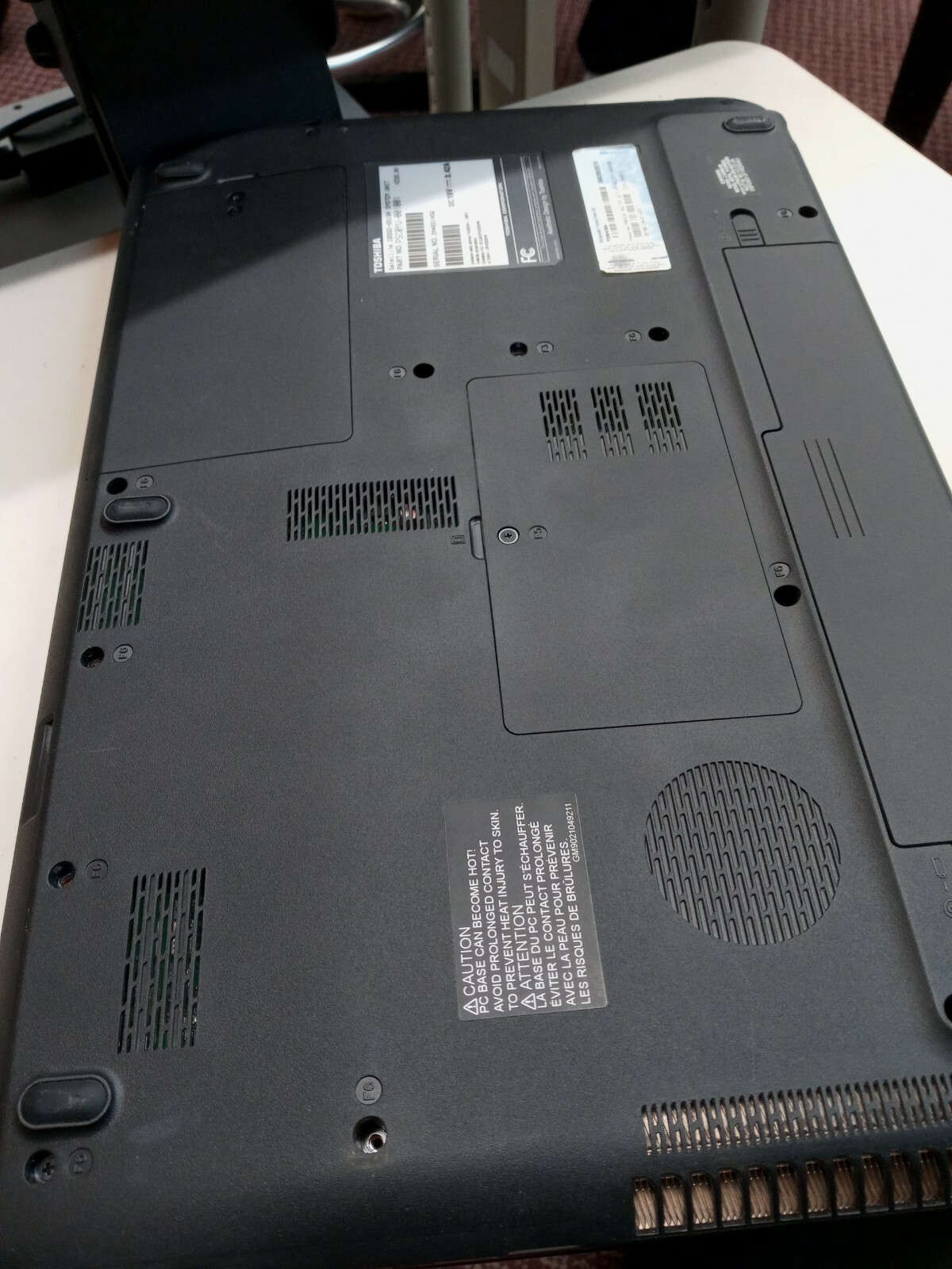 603 – Toshiba Satellite C655D-S5130 FOR PARTS / AS-IS