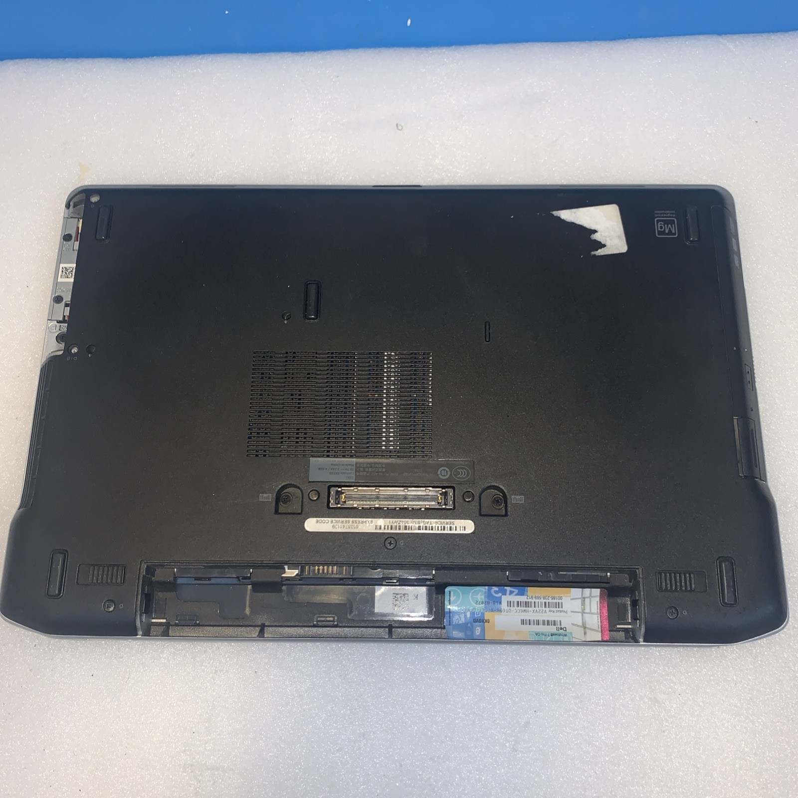 Dell Latitude E6330 i7-3540M 3.0GHz 8GB RAM ( No HDD/ Caddy, battery, Ac Adapter