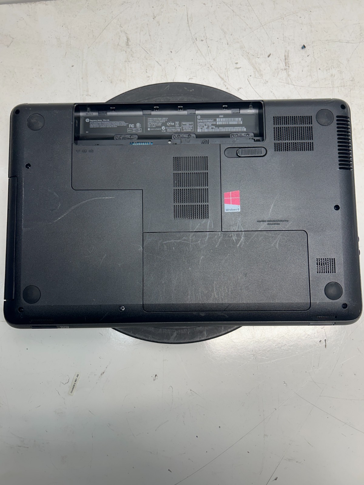 HP 2000-2c23dx AMD E1-1200 APU Radeon 4GB NO HDD