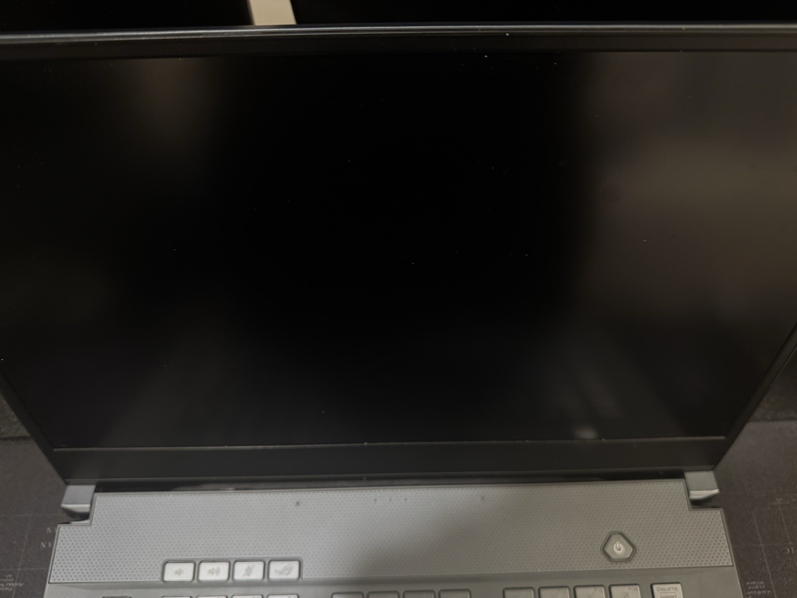ASUS ROG Zephyrus M15 15.6” 240Hz Gaming Laptop – Intel Core i7, 40GB Ram, Black