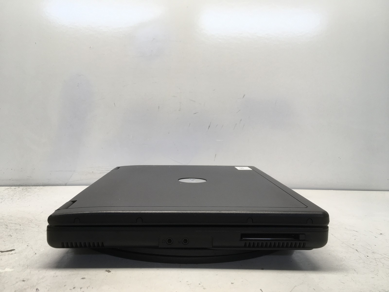 Dell Inspiron 1200 Intel Celeron M 06D8 1.3GHz 256 MB NO HDD No Batt