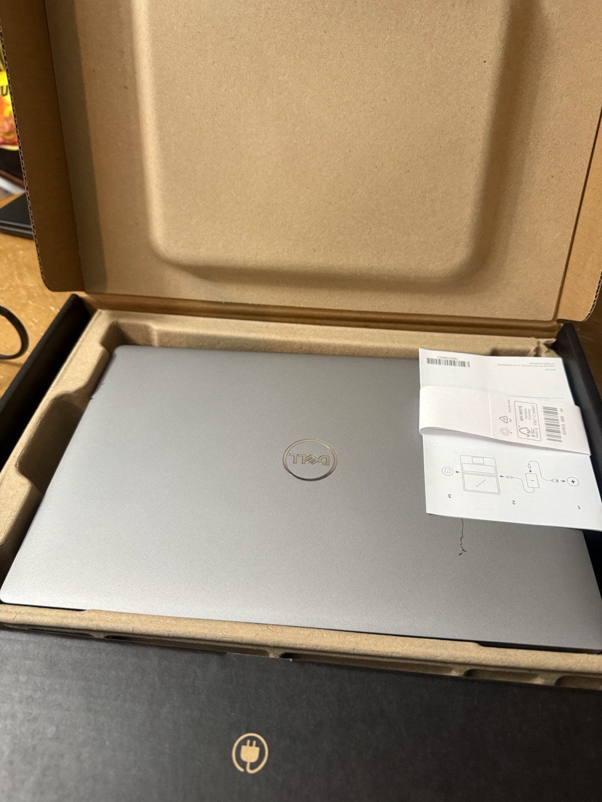 Dell Latitude 5421 (14″, 8GB RAM, 256GB SSD, i5‑11500H 2.9GHz) Win 11 Pro