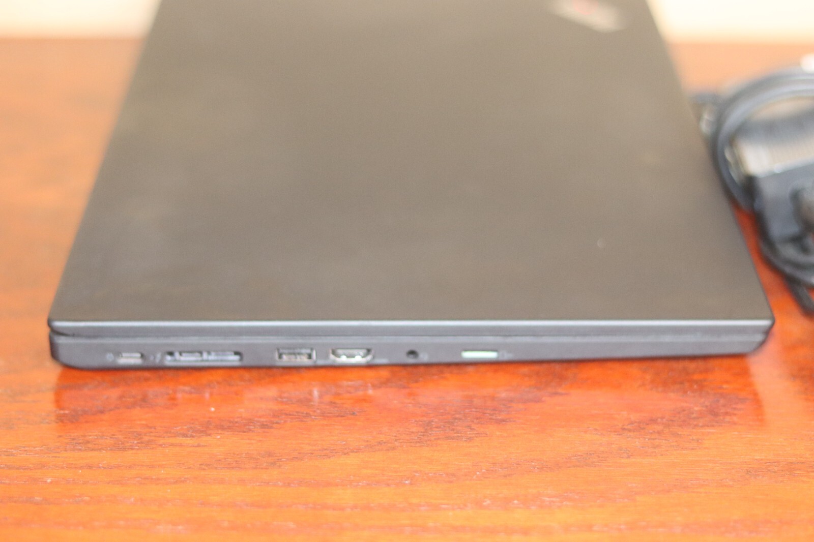 Lenovo ThinkPad T15 Gen 1 1.6 GHz i5-10210U 16GB Ram 256GB SSD – Very Good
