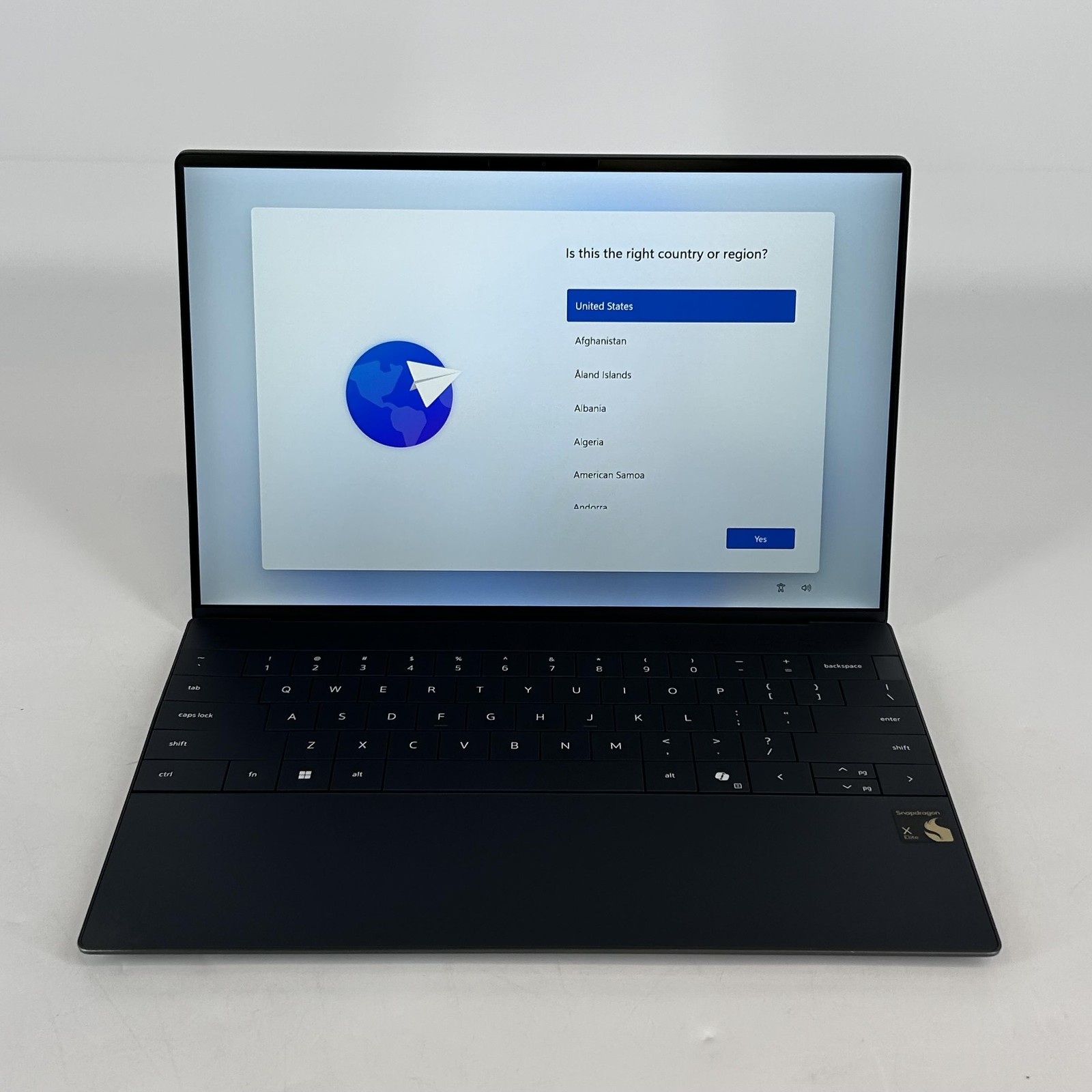 Dell XPS 13 9345 Gray FHD+ 3.4 GHz X Elite 32GB 1TB SSD Very Good SSD BENT FRAME
