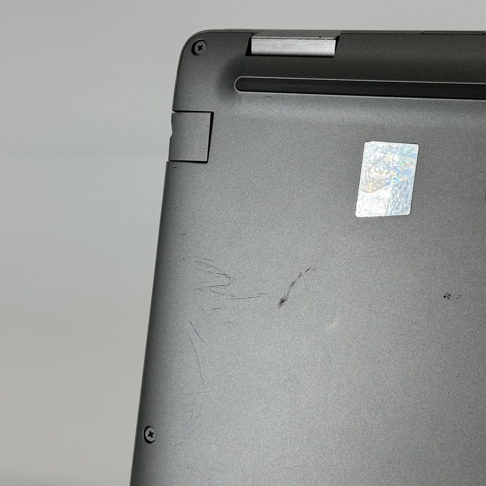 Dell Latitude 5430 14 Gray FHD 1.8 GHz i7-1265U 16GB 1TB SSD Very Good