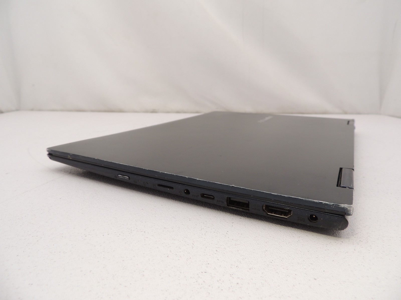 Asus Vivobook Flip 14 Touch AMD Ryzen 7 5700U 16GB 1TB Complete Laptop *w/Issues